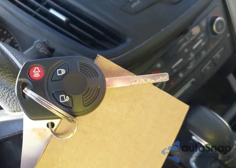 2018 Ford Escape Se из США, поврежденный, VIN 1FMCU9GD8JUC60344